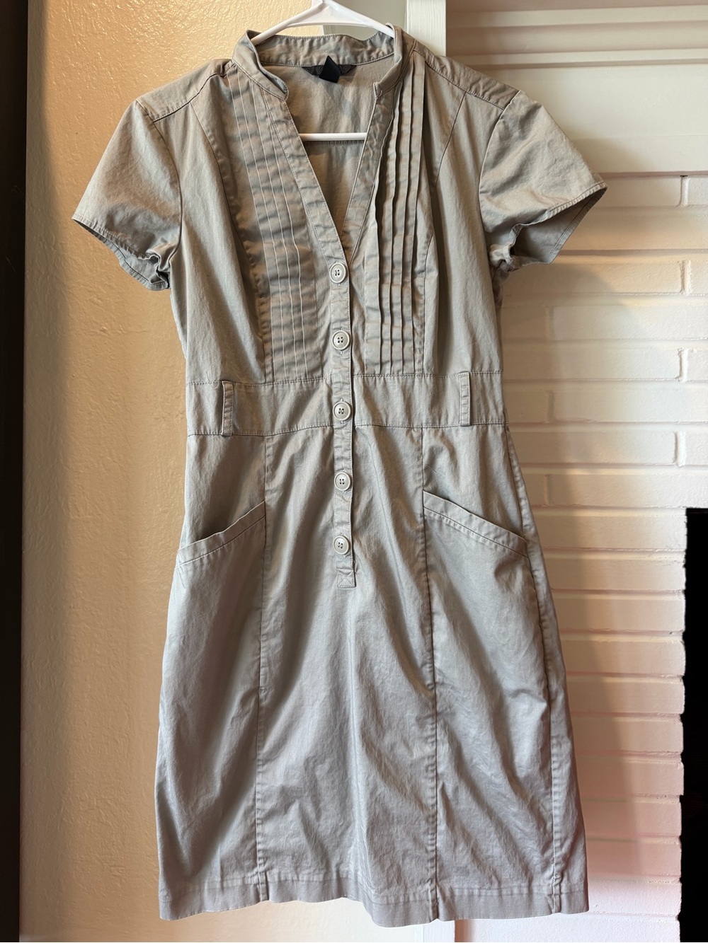 Y2K H&M Khaki Beige Pintuck Button Front Utility Midi Dress Size 6